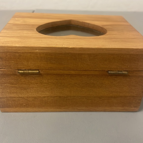 Jewelry Box - Picture 5 of 8